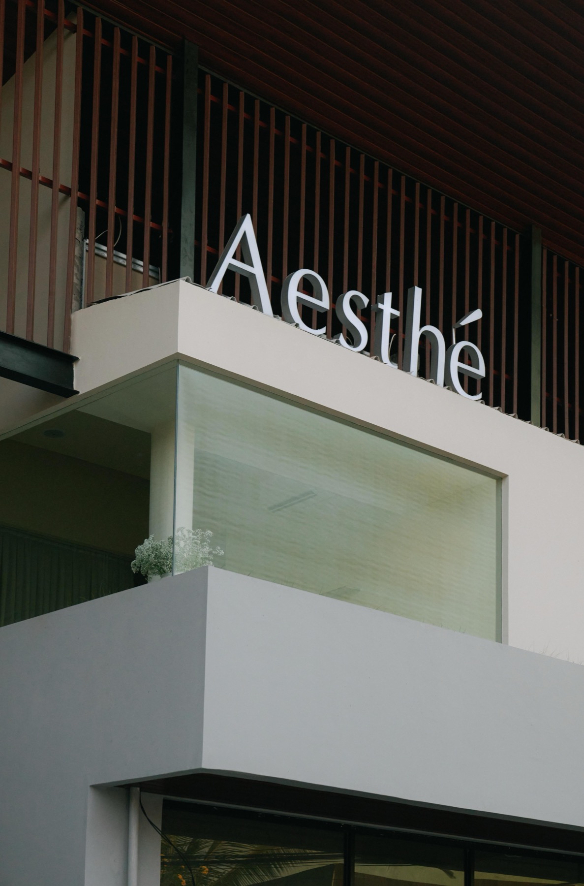 The Aesthé sign on the clinic facade